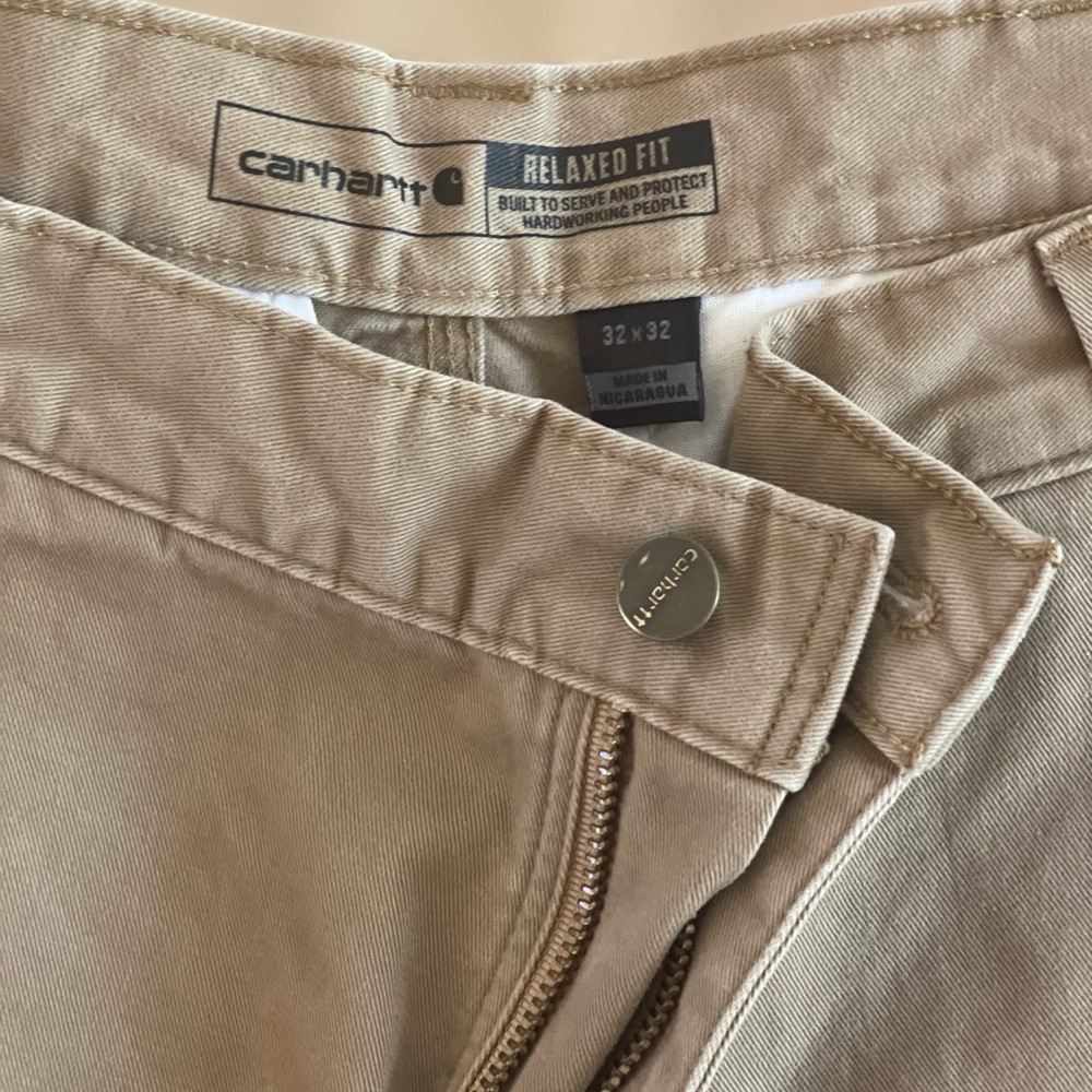 Carhartt men’s khaki pants